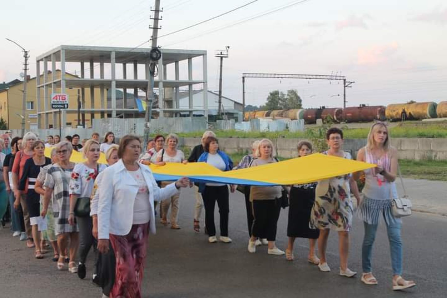 День Незалежності у Старому Самборі вшанували хресною ходою та спільною молитвою