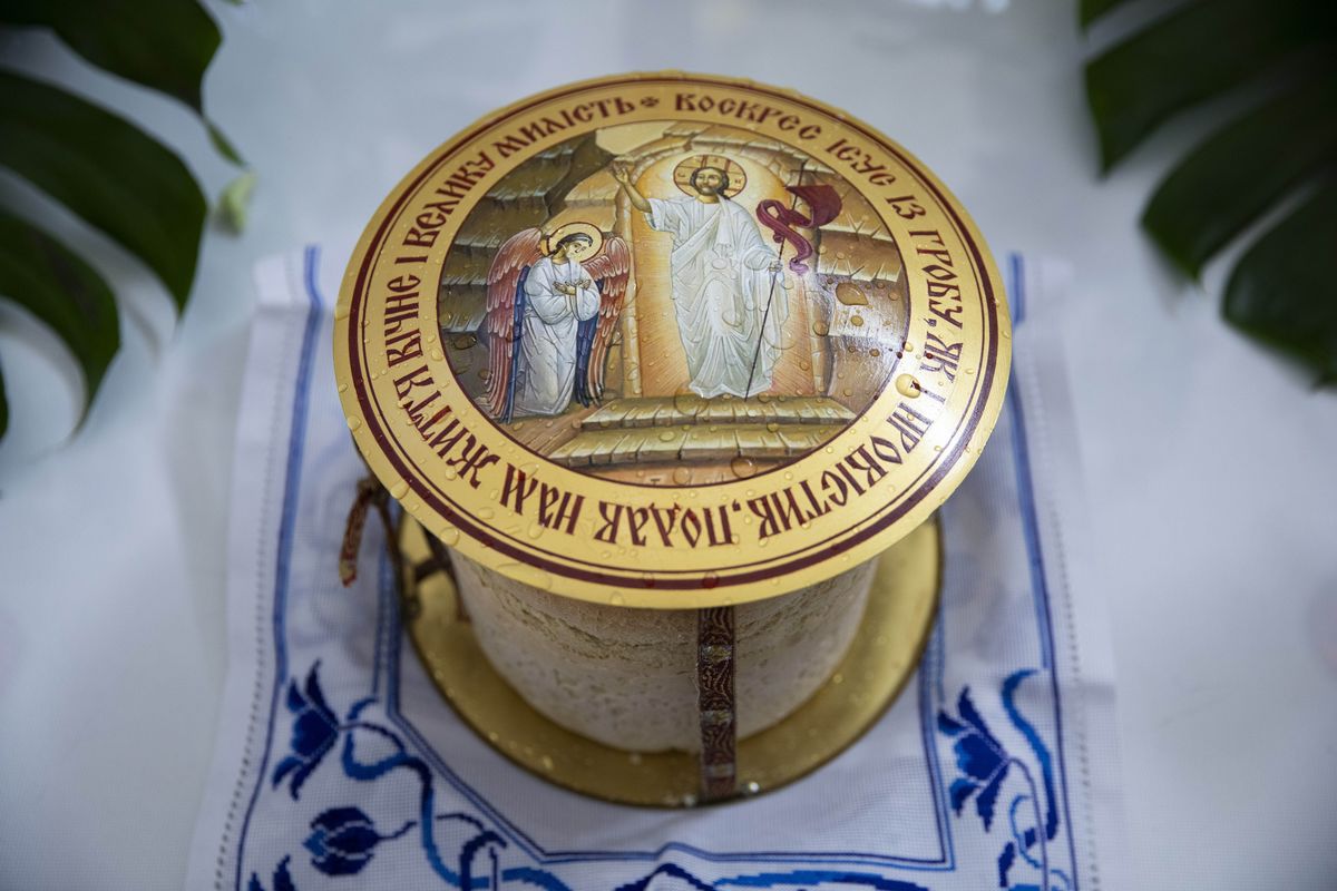 Розклад богослужінь на Страсний тиждень і Великдень у Патріаршому соборі Воскресіння Христового