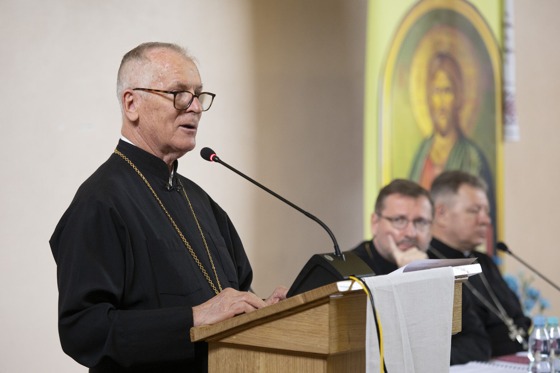 «Церква — це сопричастя любові, „бути, йти та діяти разом“», — владика Діонісій Ляхович у доповіді на головну тему Синоду