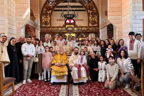 Priestly Families of the Donetsk Exarchate Gathered for Joint Spiritual Renewal