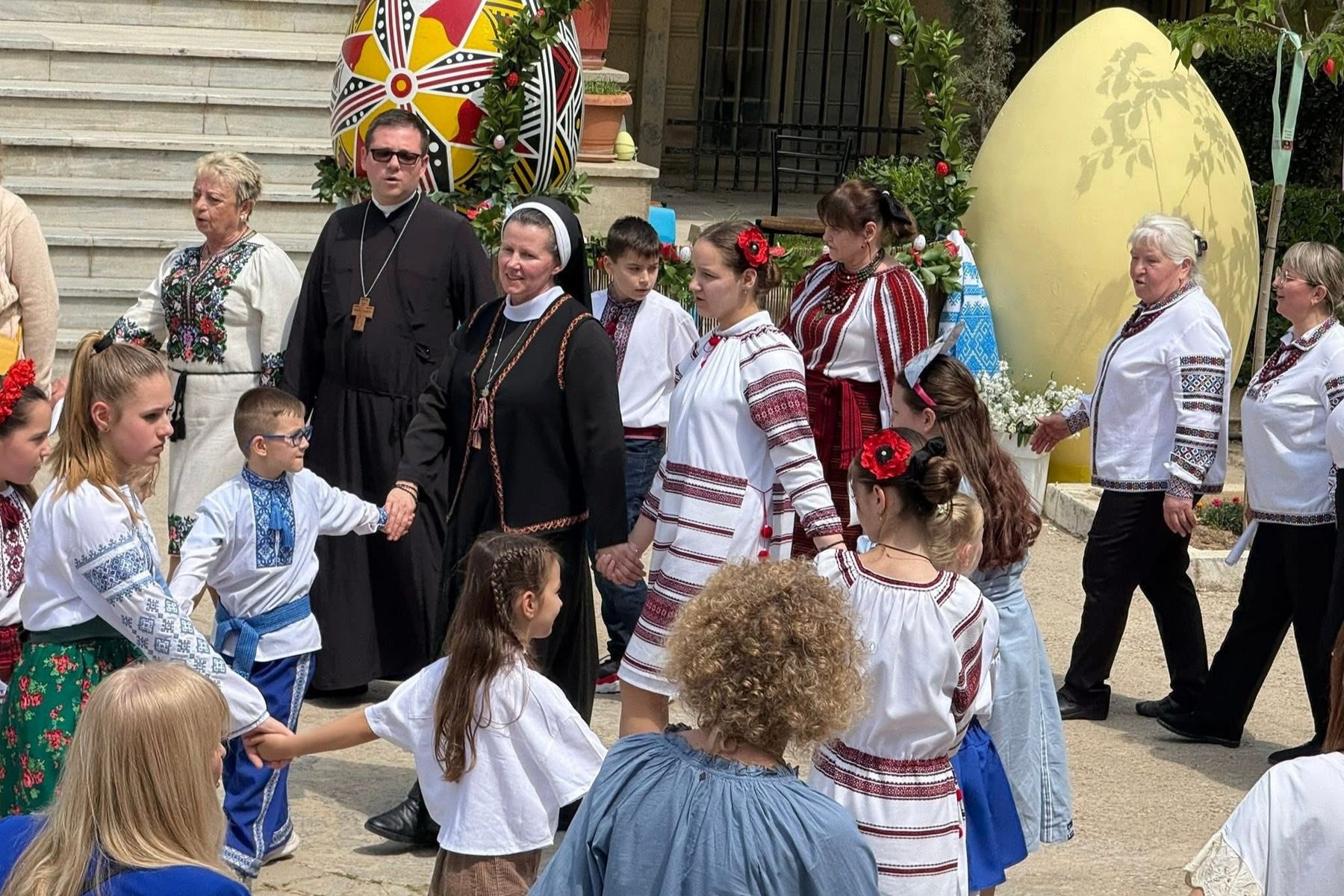 Українці в Афінах зібралися на традиційні гаївки