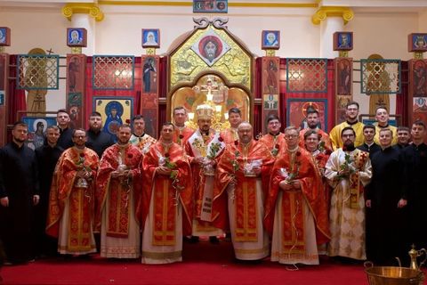 Паризька єпархія УГКЦ проводить збірку на підтримку семінаристів