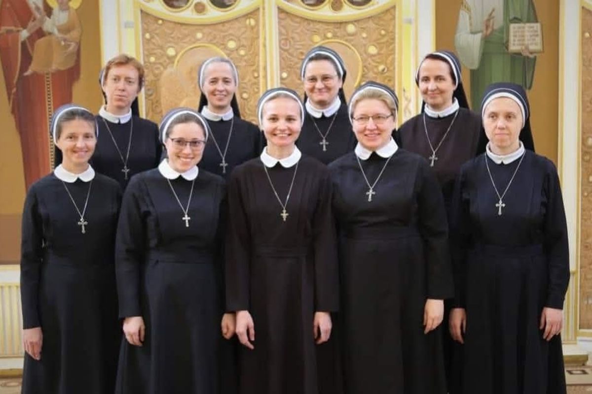 «Взаємна любов, радість і простота — це наша школа дозрівання в любові»: дорога служіння сестер катехиток святої Анни