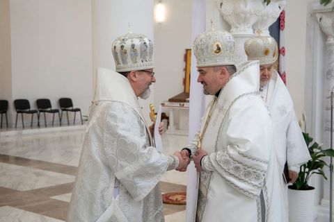 «Взірець ревної молитви та чутливості до потреб ближнього», — Глава УГКЦ привітав владику Андрія Хім’яка з 45-річчям