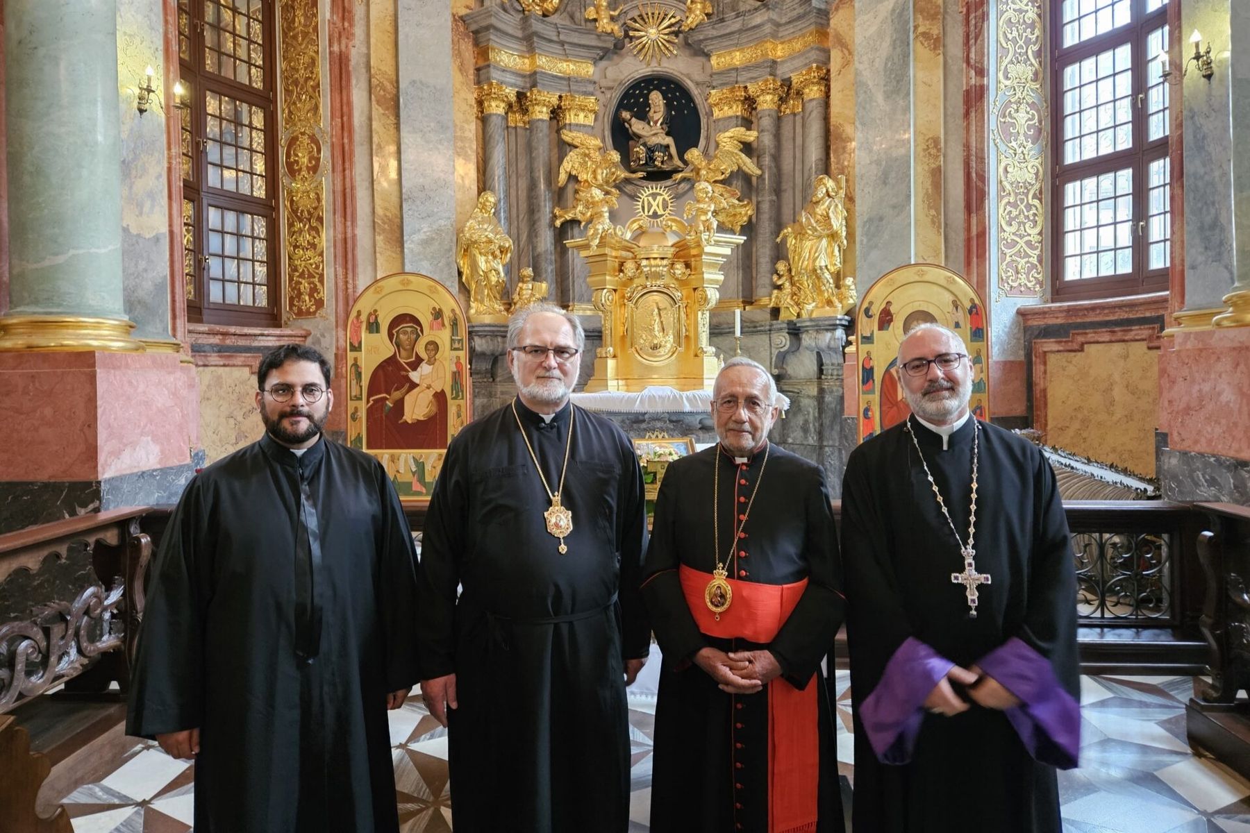 Вроцлавсько-Кошалінський єпарх зустрівся з Патріархом Вірменської Католицької Церкви