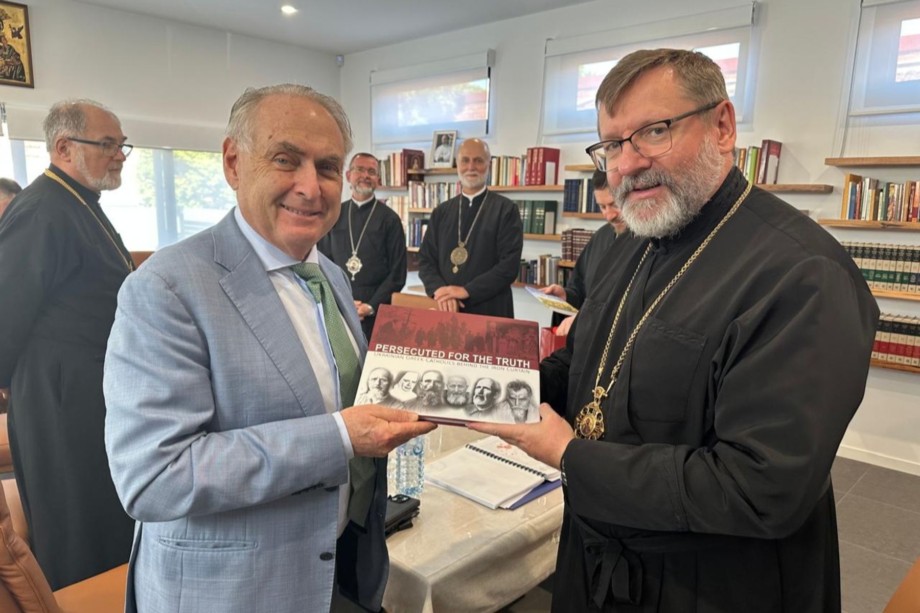 Єпископи УГКЦ обговорили з міністром торгівлі та туризму Австралії гуманітарні виклики України