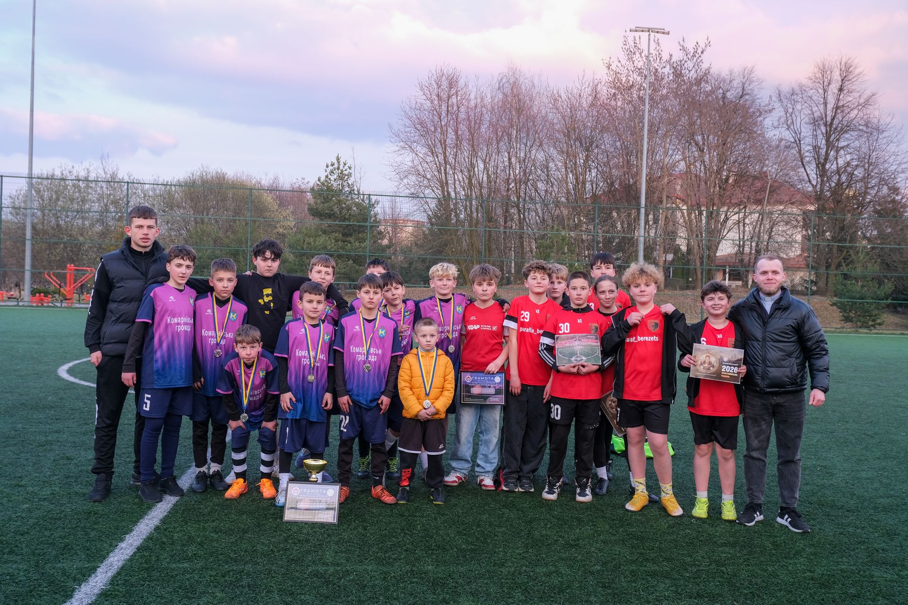 Футбольний турнір серед вівтарних дружин відбувся у Львівській духовній семінарії