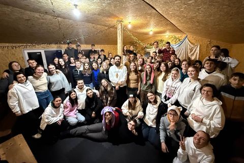 «За одною зіркою 2.0» — зимовий табір, що народився з мрії молоді Донецького екзархату