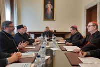 Зустріч членів Постійного Синоду з кардиналом Клаудіо Ґуджеротті