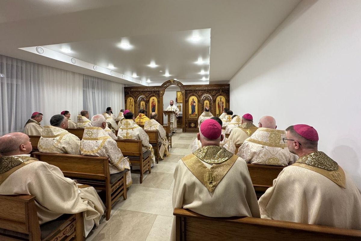 Retreat for Catholic Bishops of Ukraine Begins in Zarvanytsia