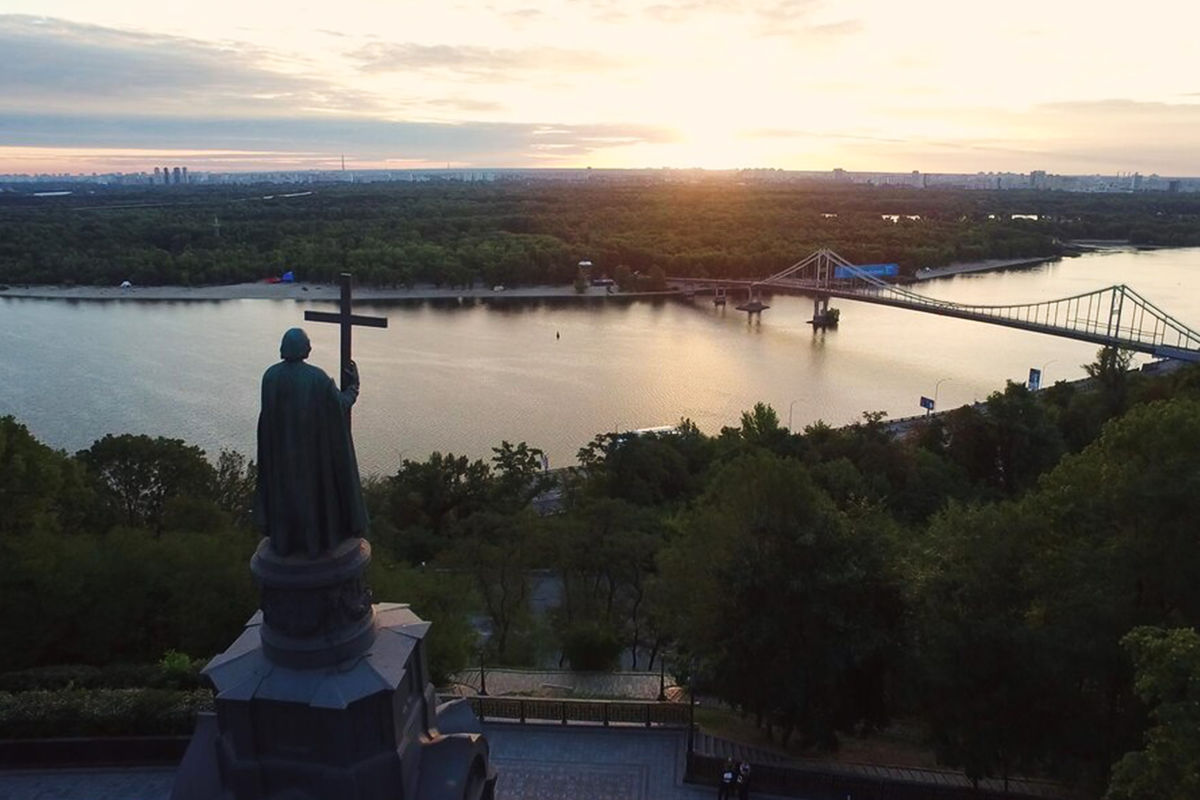 З нагоди 1035-річчя Хрещення Русі-України Блаженніший Святослав закликав українців відновити хрещальні обіти