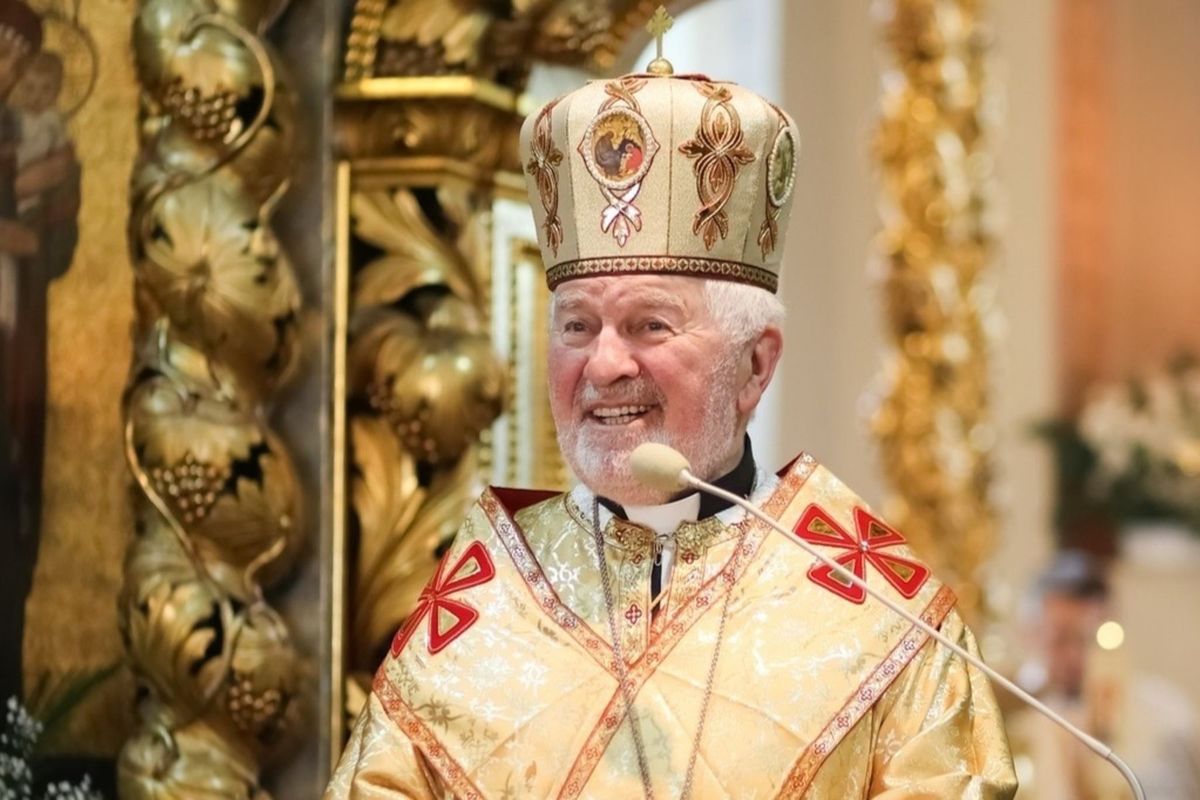 Блаженніший Святослав привітав єпископа-емерита Петра Крика із 55-річчям священства