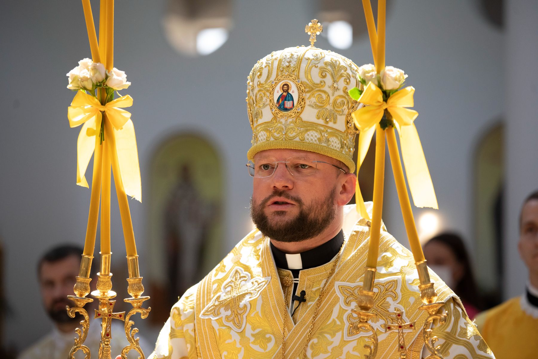 «Дякуємо Богові за Вашу жертовну посвяту Церкві»: Глава УГКЦ привітав владику Степана Суса з 45-річчям