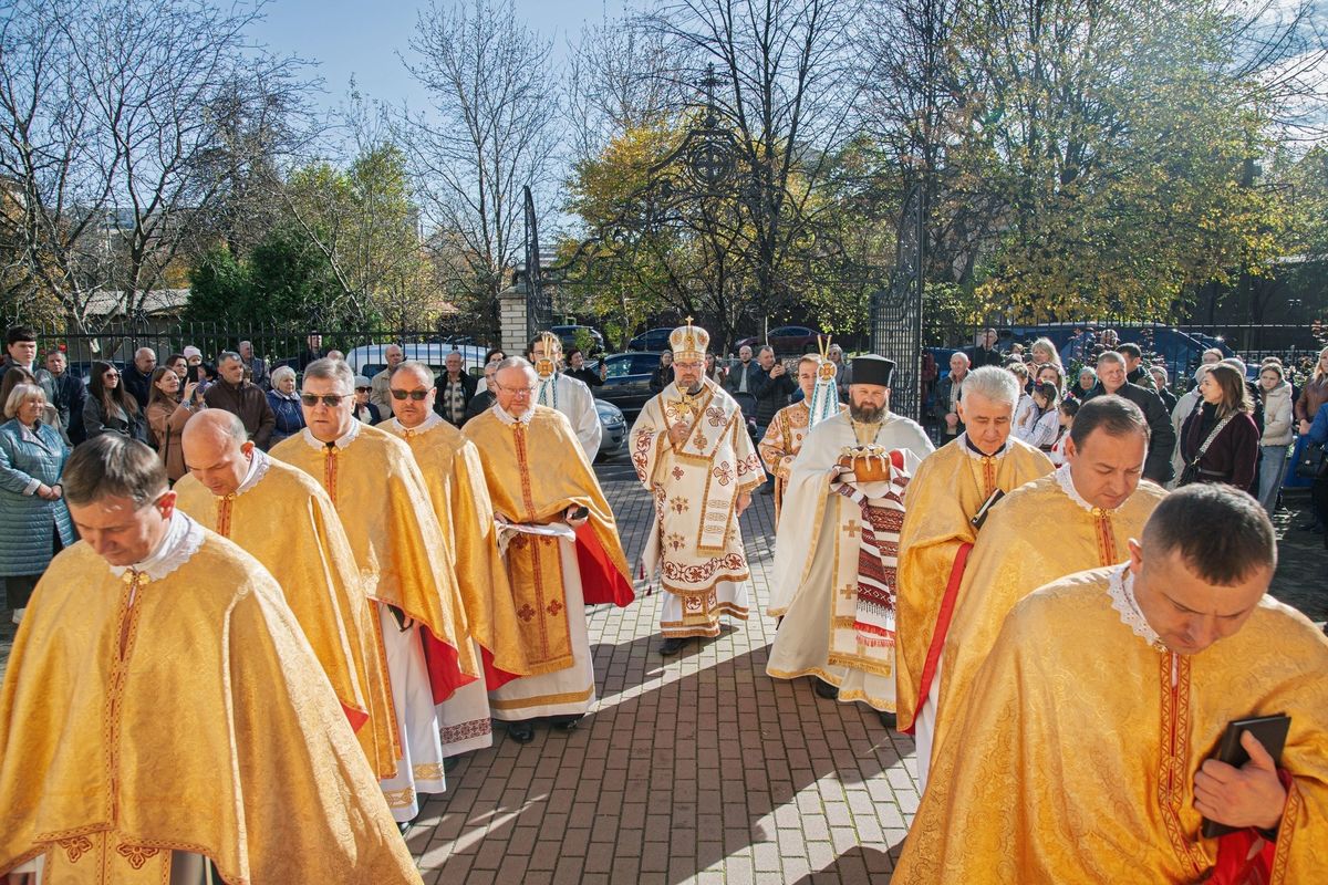 Єпископ Мілан Стіпіч із Хорватії відвідав Україну з гуманітарною допомогою