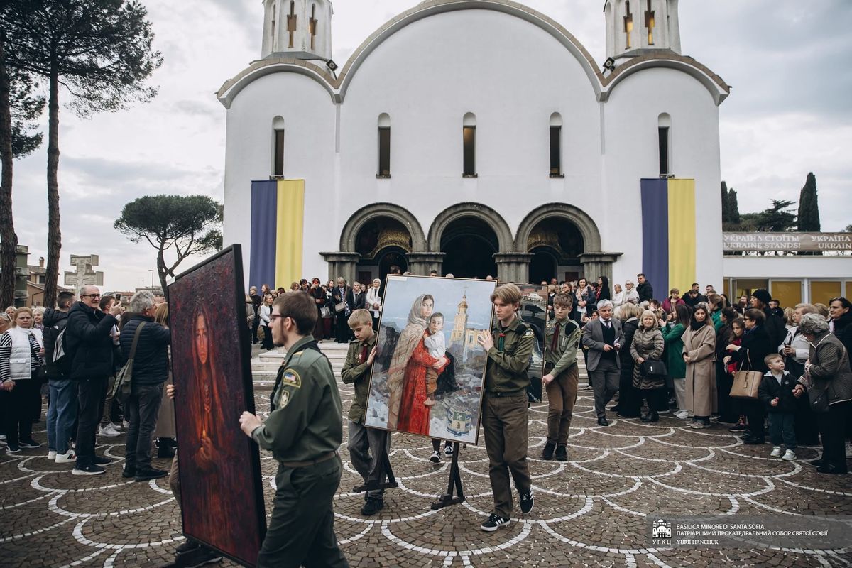 У соборі Святої Софії в Римі відбулася Хресна дорога за Україну