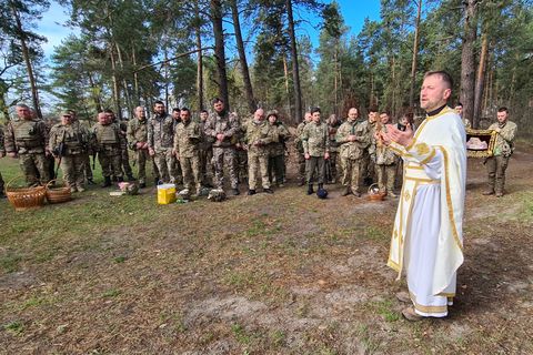 «Бути поруч» — головне завдання військового капелана, нагадують єпископи УГКЦ