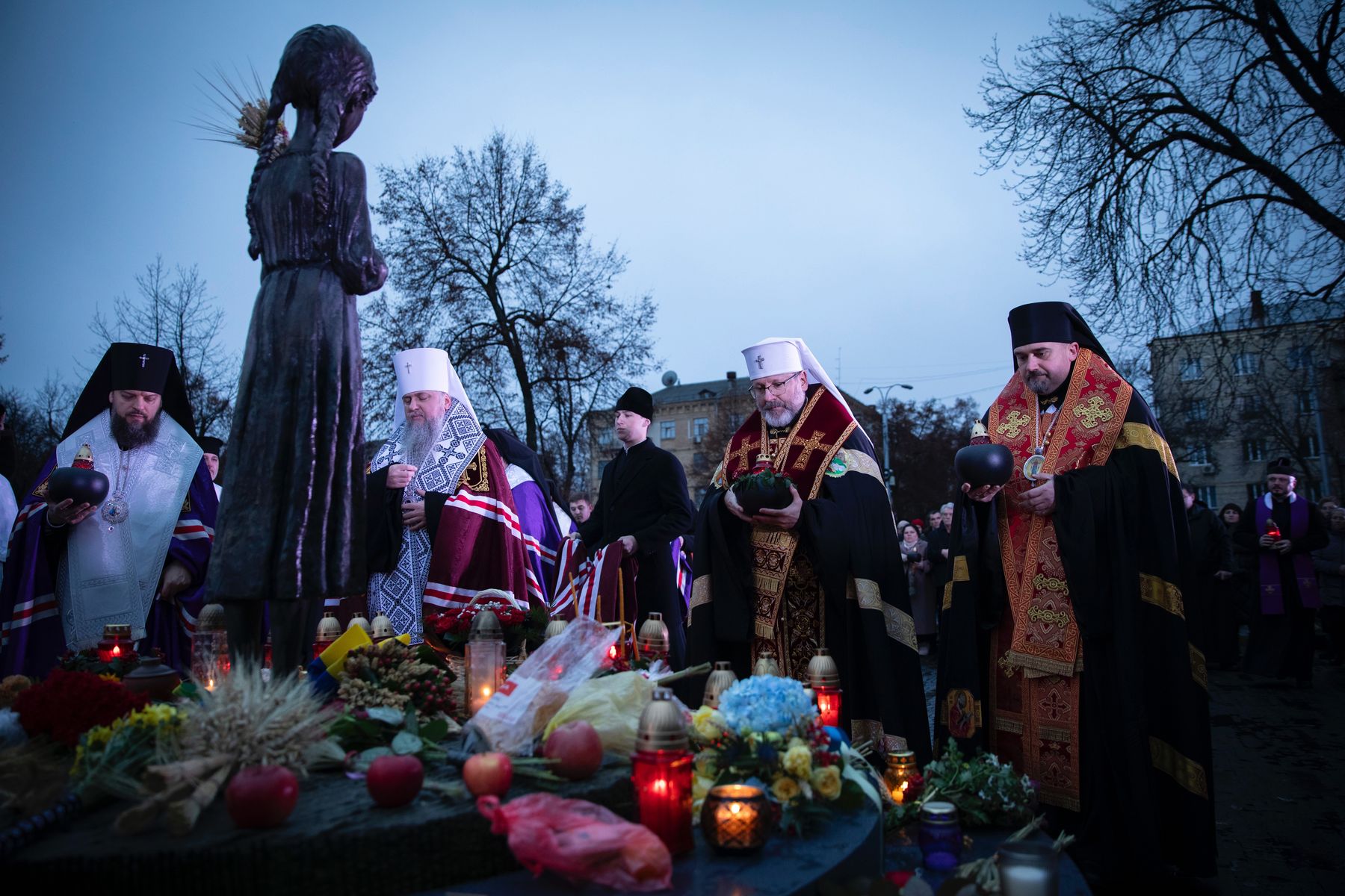 Блаженніший Святослав і митрополит Епіфаній звершили Панахиду за жертвами Голодомору