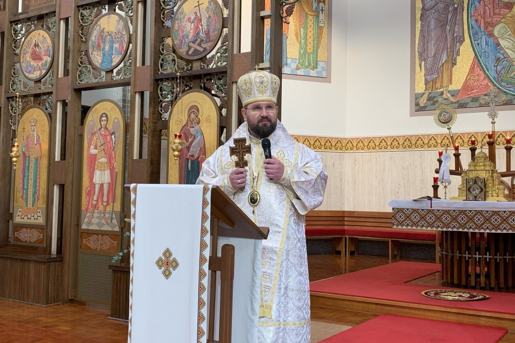 Владика Максим Рябуха в Мельбурні: Бути свідками віри і знаками надії — те, що Христос чекає від кожного із нас