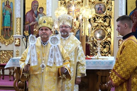 Блаженніший Святослав привітав владику Дмитра Григорака із 70-річчям