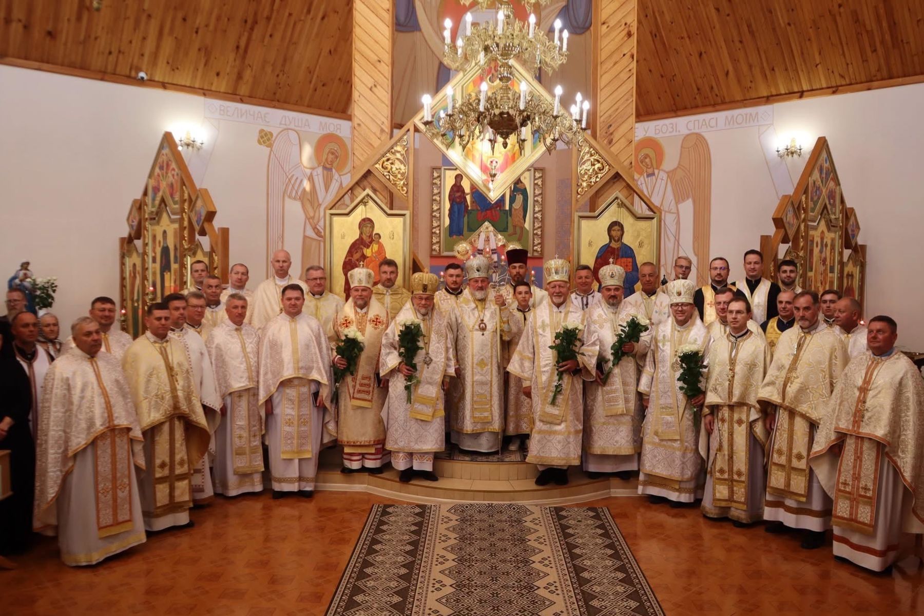 Єпископи, духовенство та вірні взяли участь у прощі до Прилбич