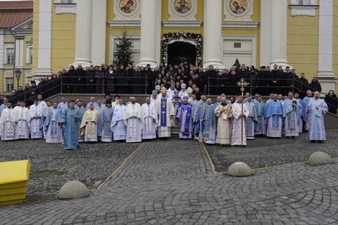 Tenth Church-Wide Pilgrimage of UGCC Monastics Held in Uzhhorod