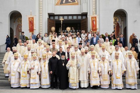 «Любити за прикладом Христа — це і є мистецтво жити для інших»: у Києві молитовно відзначили 15-річчя інтронізації Блаженнішого Святослава