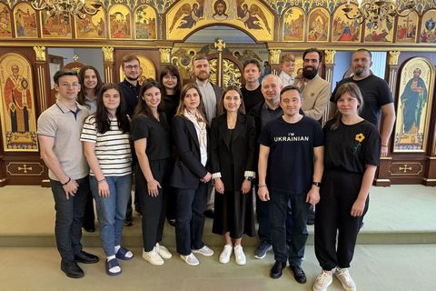 «Ми — не професійні дипломати, ми — свідки»: розмова з першими випускниками дипломатичної школи УГКЦ