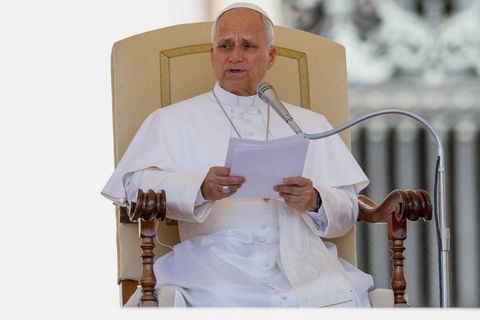 Папа Лев XIV закликав молитися за Україну та засудив руйнування храмів і культурної спадщини