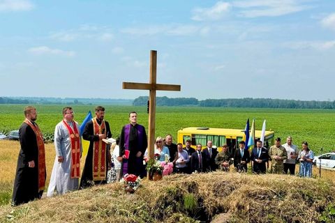 «Пам’ять, очищена правдою, стає дорогою до примирення»: на Житомирщині вшанували полеглих українських і польських воїнів