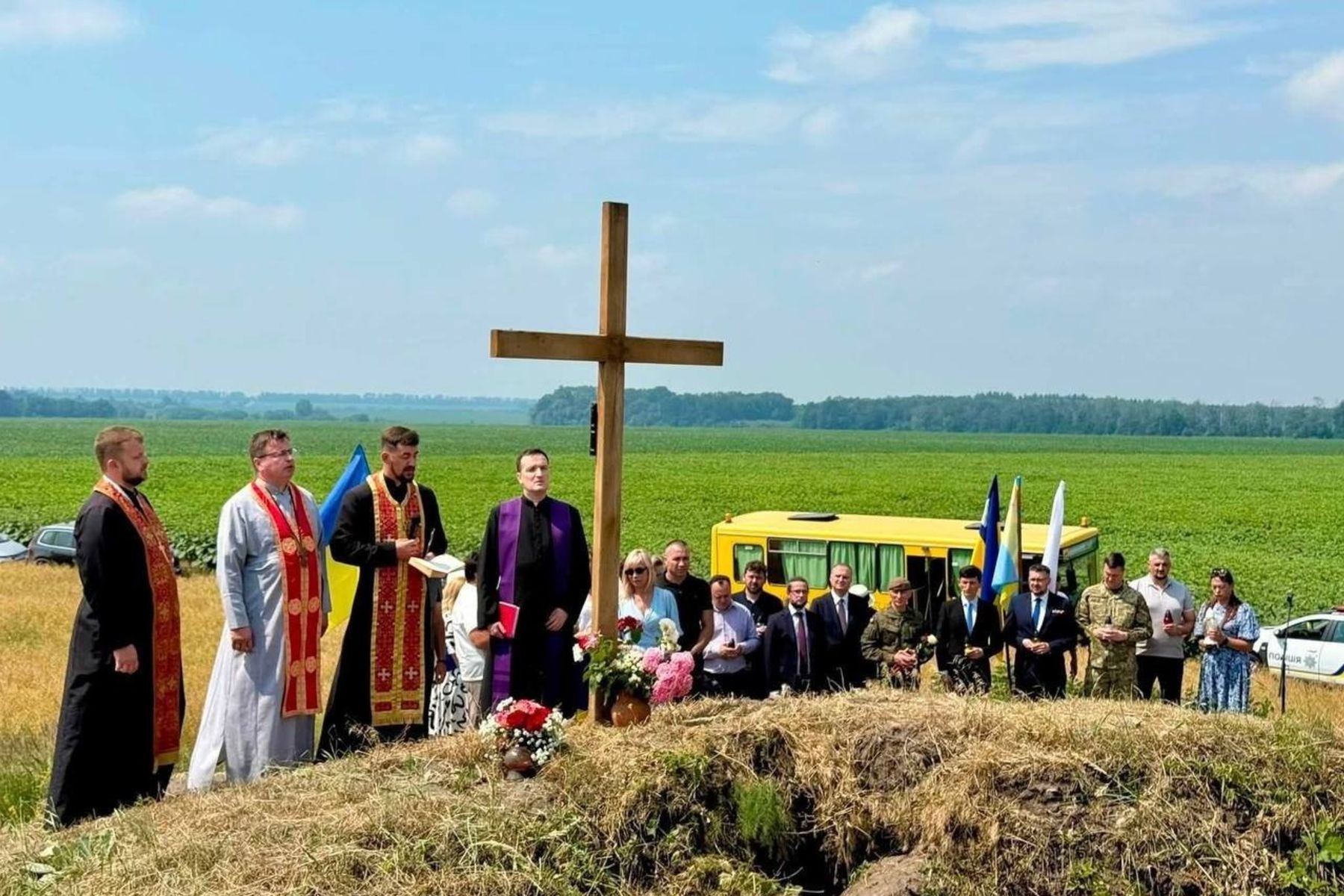 «Пам’ять, очищена правдою, стає дорогою до примирення»: на Житомирщині вшанували полеглих українських і польських воїнів