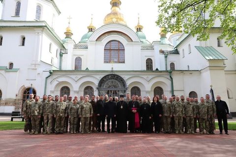 У Софії Київській відбувся 13-й випуск військових капеланів