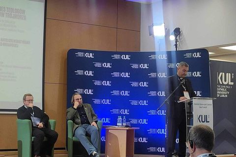 New Ways of Church-Society Dialog Discussed in Lublin