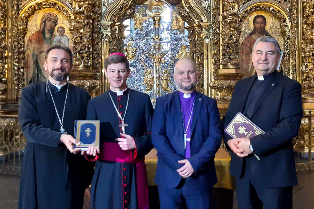 Modern Ukrainian Translation of the Bible Presented in Kyiv