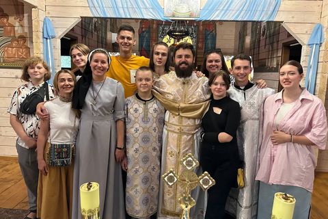«Бути другом і не соромитися віри», — отець Маркіян Буняк про працю з молоддю в Донецькому екзархаті