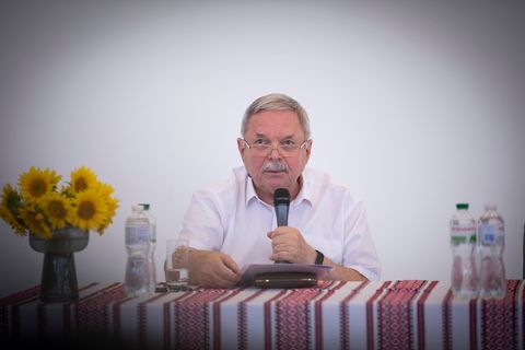 «Наші воїни різних Церков стоять біля однієї жертовної чаші війни — чи це не заклик до нашого християнського сумління?» — Мирослав Маринович