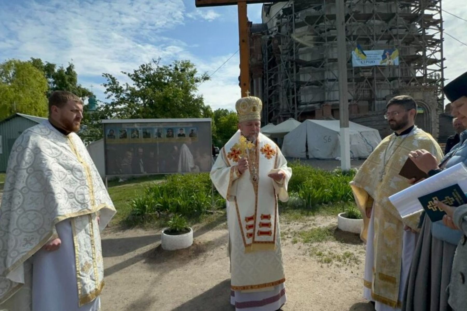 Memorial Plaque Unveiled at St. Nicholas Cathedral in Kharkiv in Honor of Fallen Defenders of Ukraine