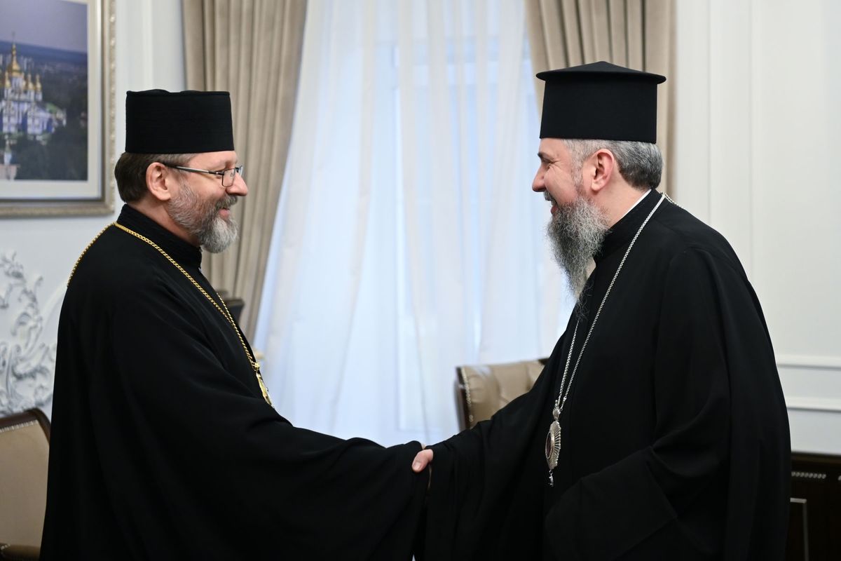 «Нехай Господь дарує мир, витривалість і радість у служінні» — Предстоятель ПЦУ привітав Главу УГКЦ із днем народження