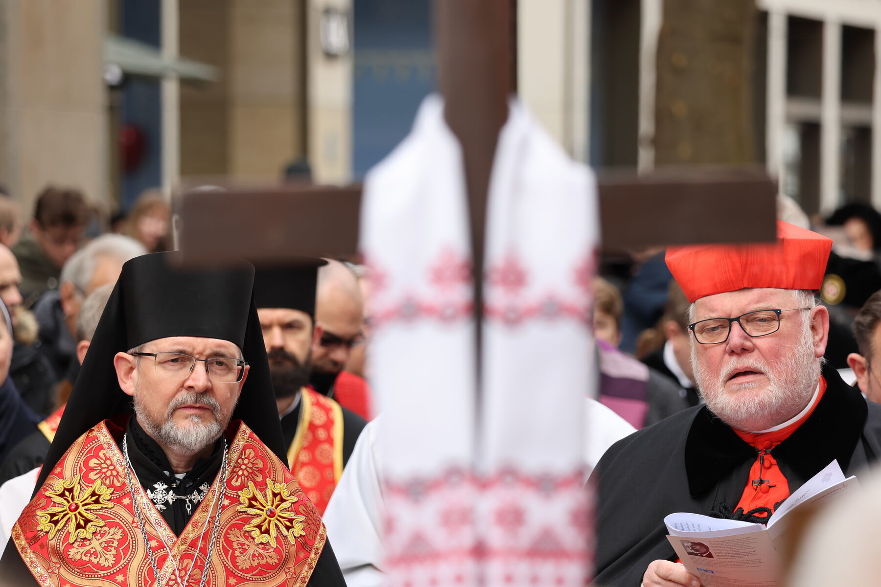 “We meet people who take our burdens and crosses on their shoulders”: Bishop Bohdan Dziurakh in Munich