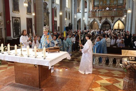 Українці в Німеччині звершили паломництво до Альтеттінґа
