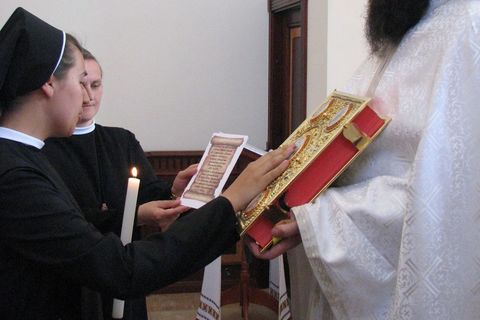 Департамент інформації розпочинає серію публікацій про життя та служіння жіночих монастирів