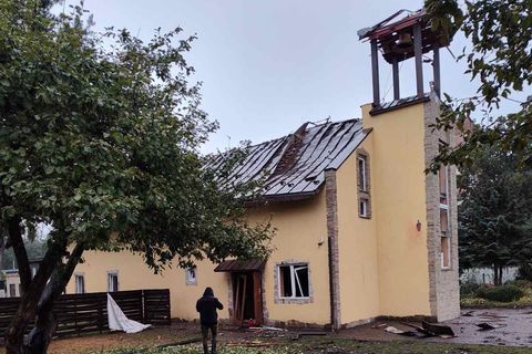 У Львові від обстрілів постраждав храм УГКЦ і катехитична школа