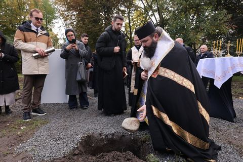 У Дублянах освятили місце під будівництво першого в Україні містечка сімейного типу для дітей-сиріт