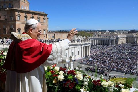 Messaggio «Urbi et Orbi» del Santo Padre Leone XIV