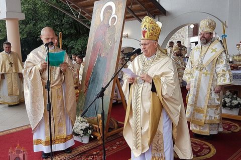 Sua Beatitudine Sviatoslav si congratula con il Cardinale Gualtiero Bassetti per il 60 ° anniversario della sua ordinazione sacerdotale