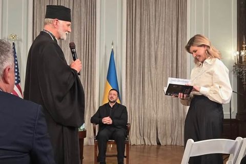 Митрополит Борис Ґудзяк і владика Павло Хомницький зустрілися із Президентом України у США