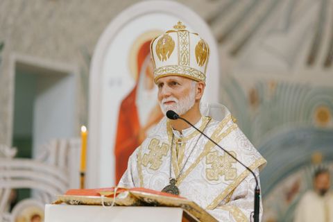 Блаженніший Святослав привітав митрополита Бориса Ґудзяка з 65-річчям