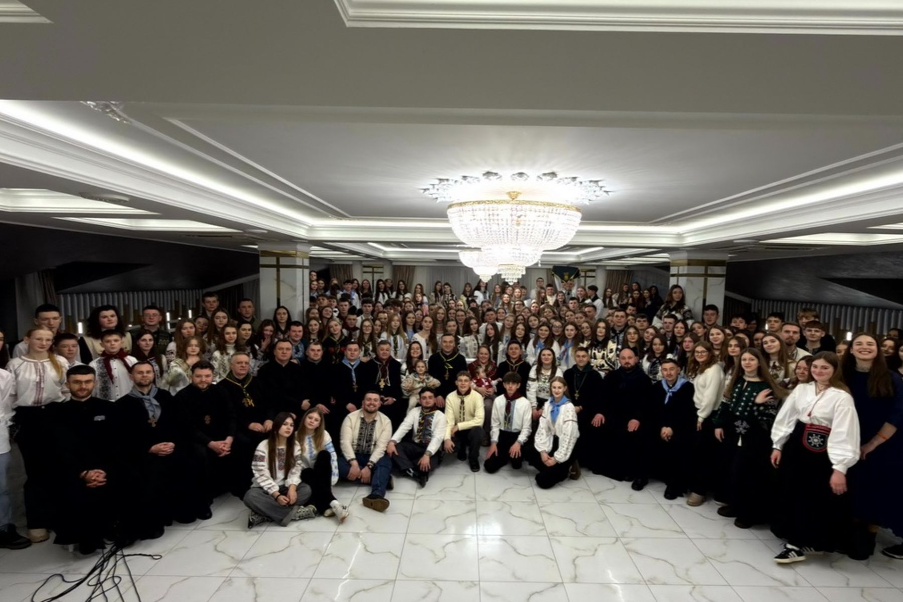 Майже 300 представників УМХ зібралося на Розколяду в Тернопільсько-Зборівській архиєпархії