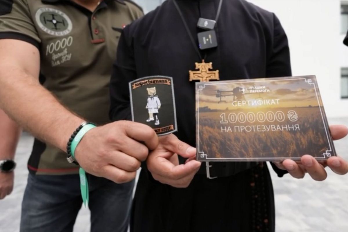 UGCC Hieromonk Makariy Dutka Collects and Donates One Million UAH for Combat Medic’s Prosthetics