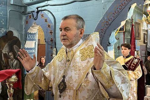 Блаженніший Святослав привітав владику Дмитра Григорака із 70-річчям