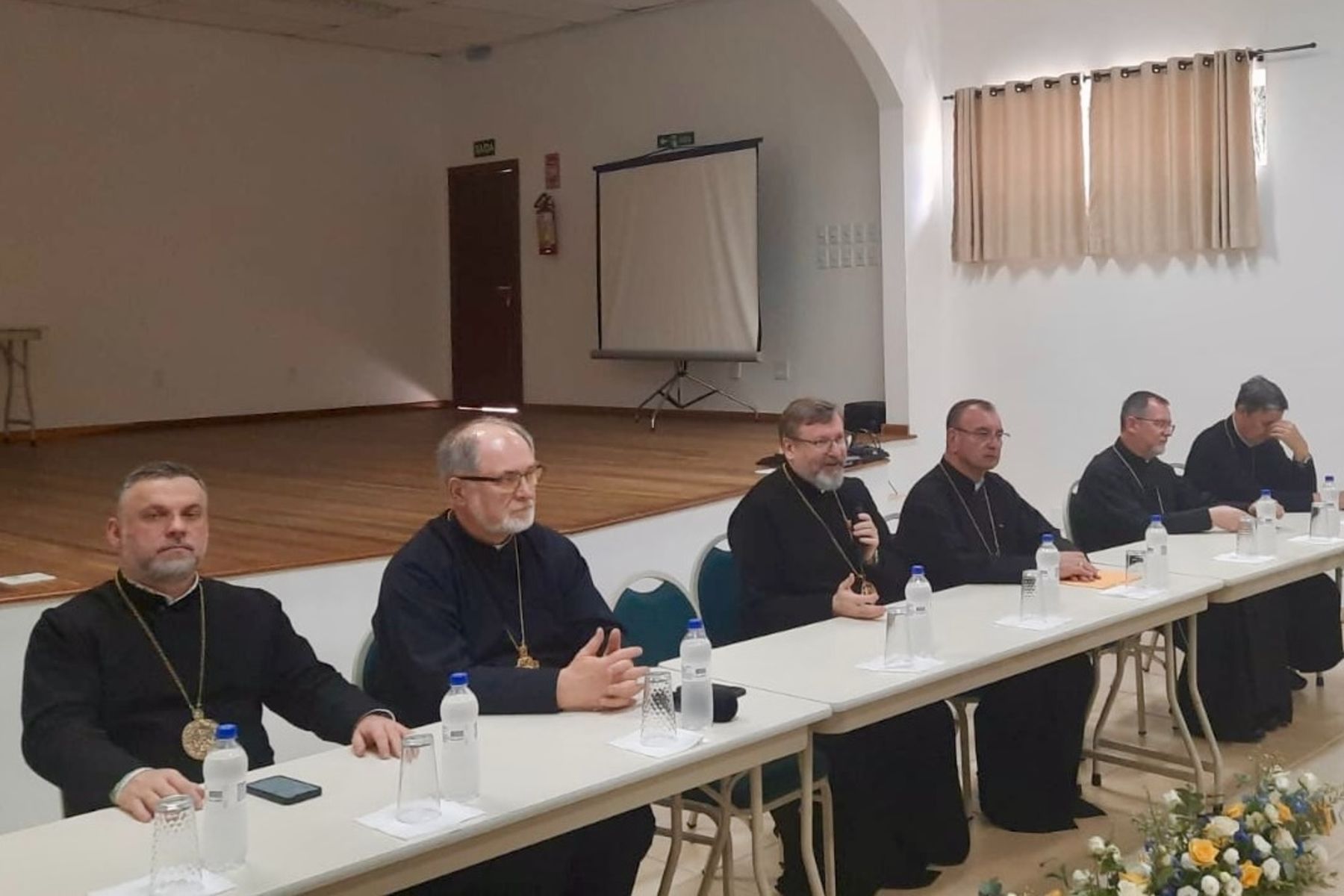 «Неможливо говорити про покликання без праці з молоддю», — Глава УГКЦ до священників у Бразилії